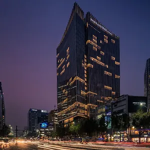 Four Seasons 5*, Seul Coreia do Sul